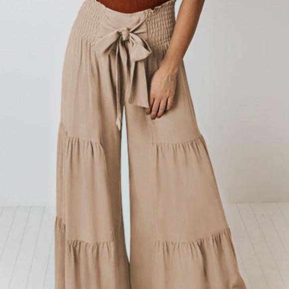 Tie Front Smocked Tiered Culottes - Picture 2 of 10